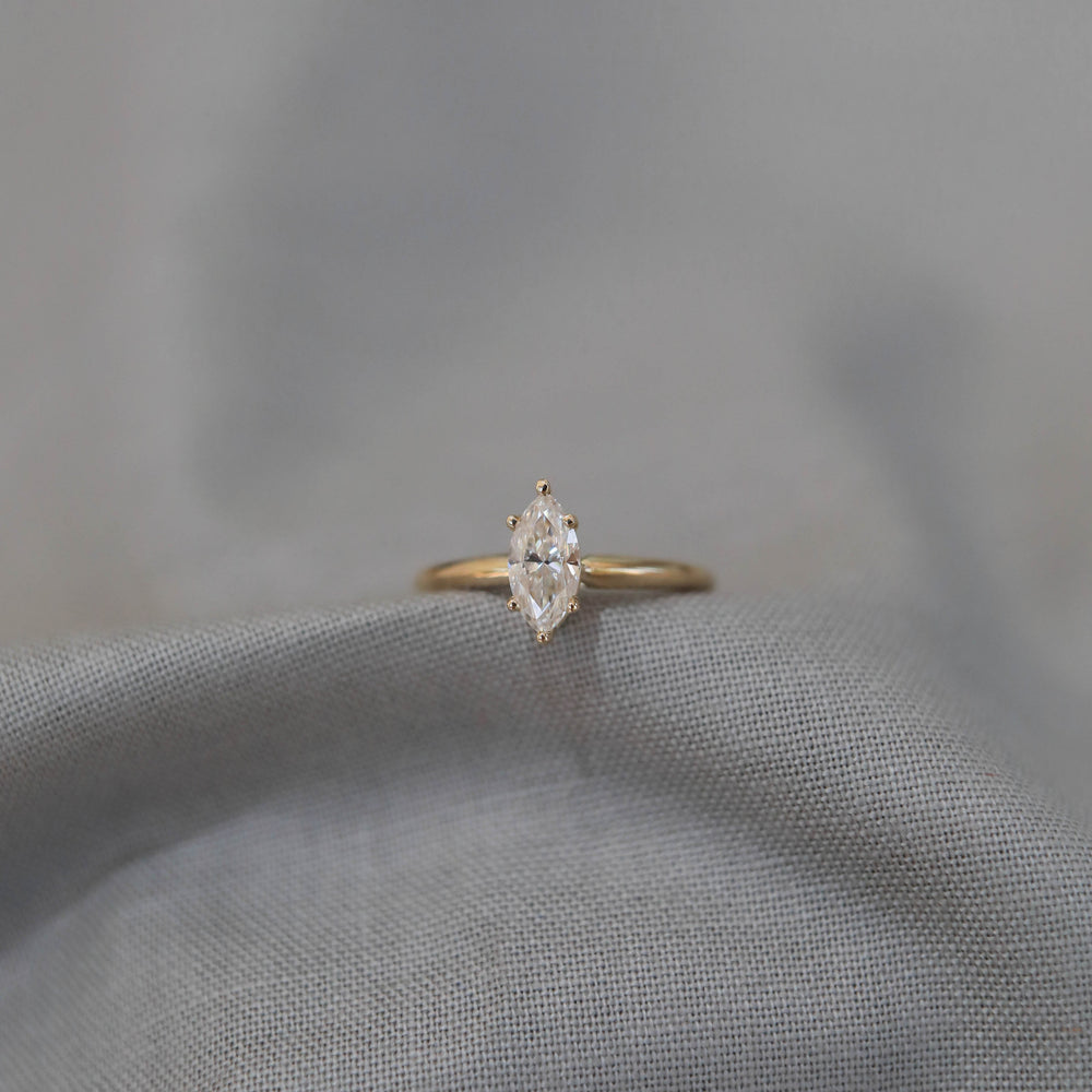1.50CT Marquise Moissanite Solitaire Diamond Engagement Ring