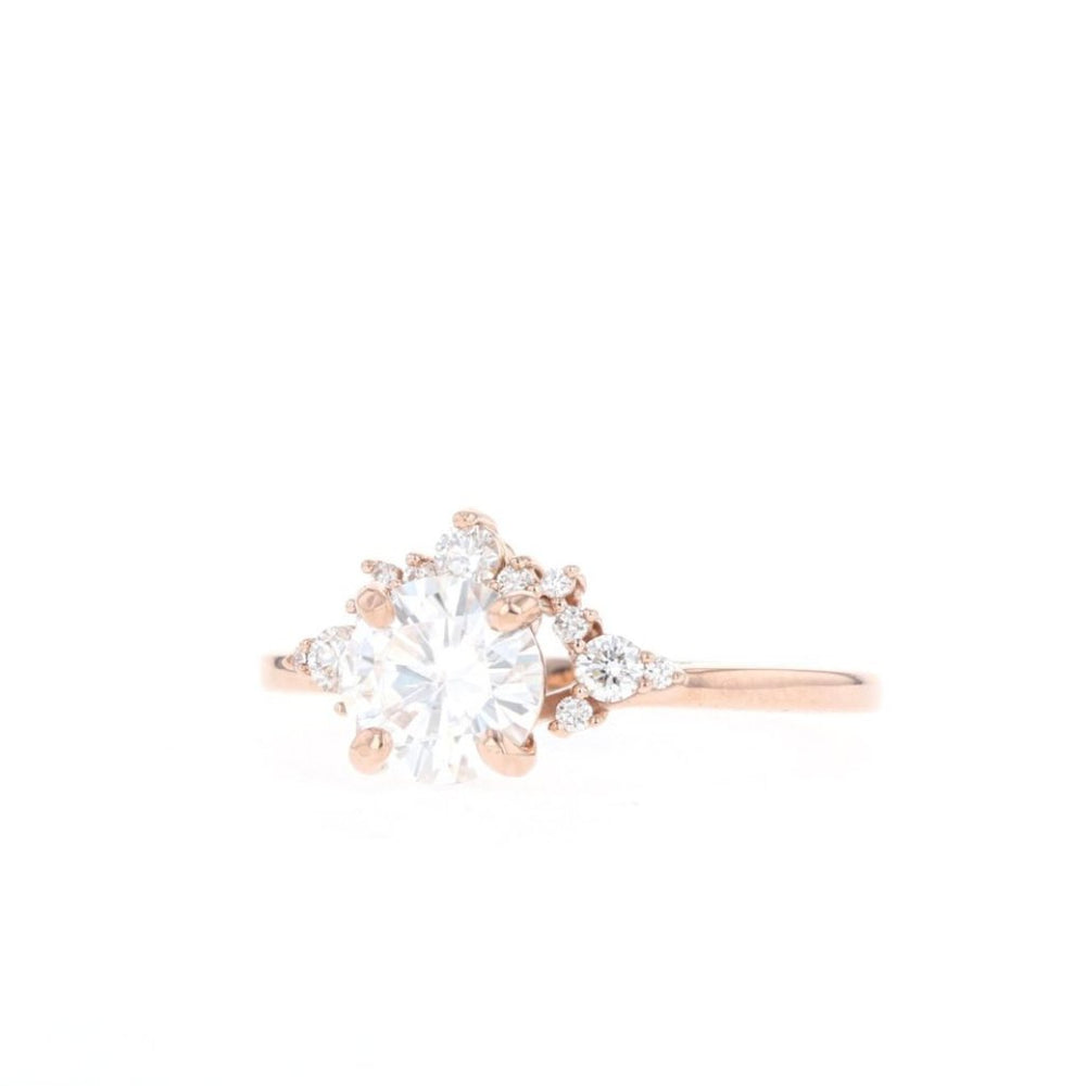 1.05CT Round Moissanite Cluster Diamond Engagement Ring