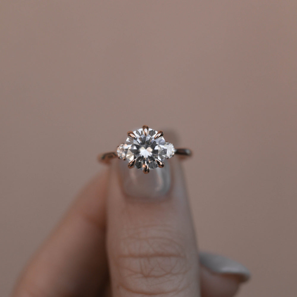 2.1CT  Round Cut Three Stone Moissanite Diamond Engagement Ring