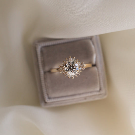 1.05CT Round Cut Cluster Moissanite Diamond Engagement Ring