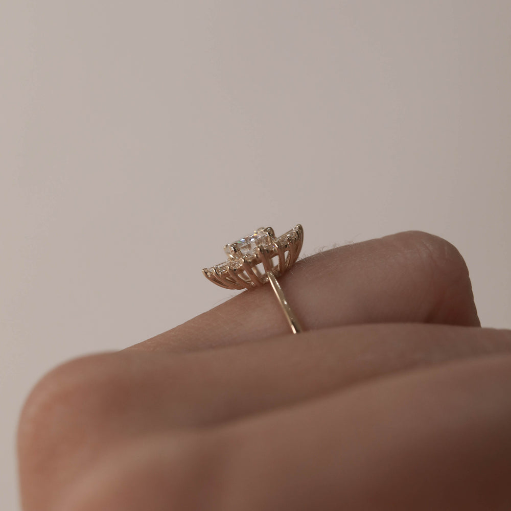 1.05CT Round Cut Cluster Moissanite Diamond Engagement Ring
