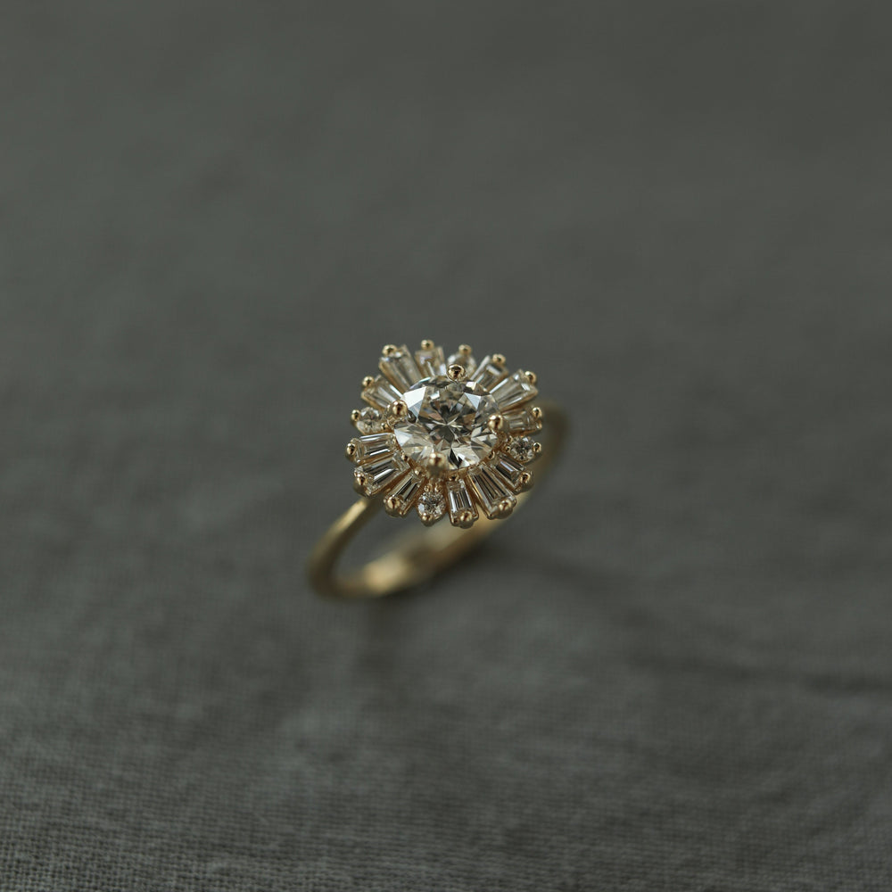 1.05CT Round Cut Cluster Moissanite Diamond Engagement Ring