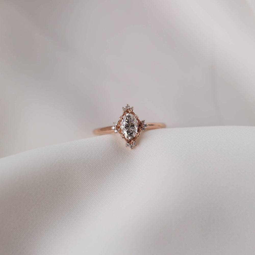 1.20CT Oval Moissanite Halo Cluster Diamond Engagement Ring