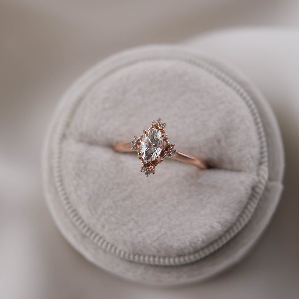 1.20CT Oval Moissanite Halo Cluster Diamond Engagement Ring