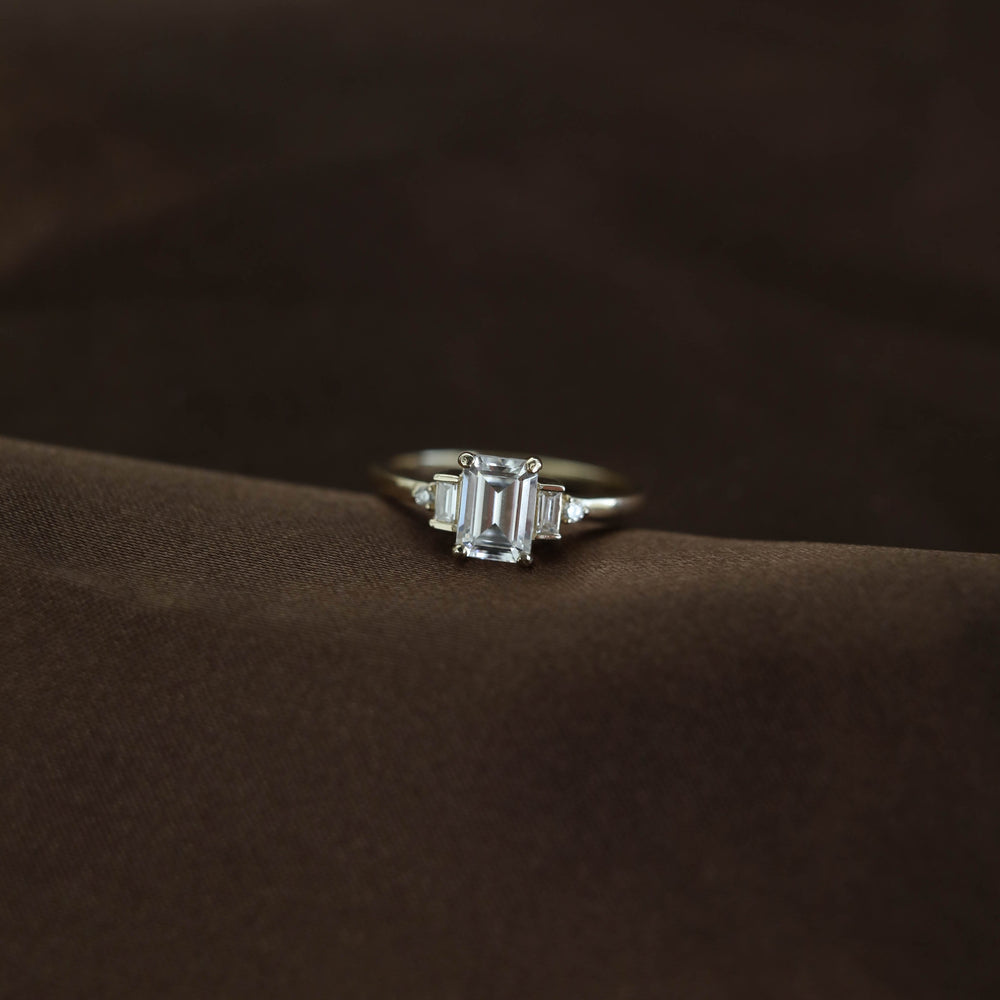 1.10CT Emerald Cut Moissanite Five Stone Diamond Engagement Ring