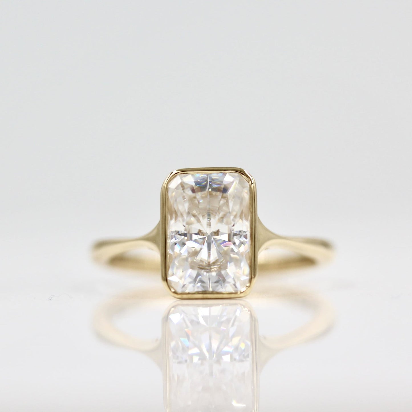 2.0ct Radiant Cut Solitaire Moissanite Diamond Engagement Ring