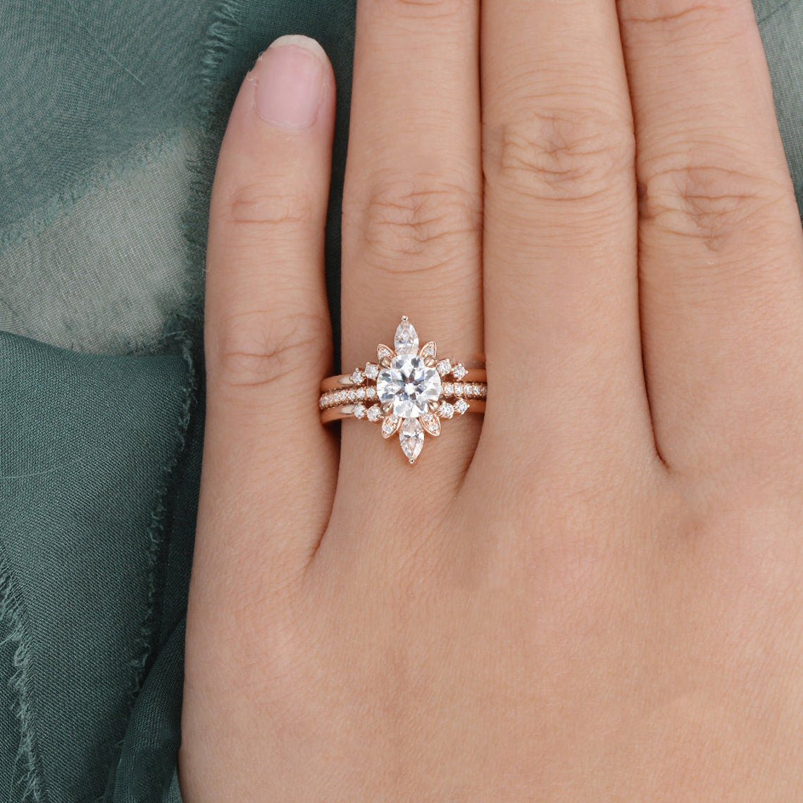 1.0 CT Round Cut Hidden Halo Moissanite Bridal Ring Set