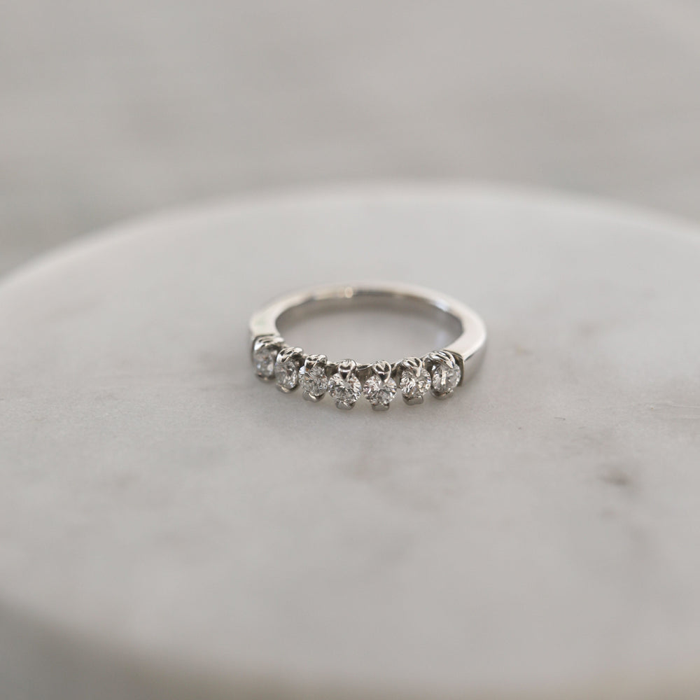 3.0ct Round Brilliant Moissanite Diamond 7 Stone Wedding Band