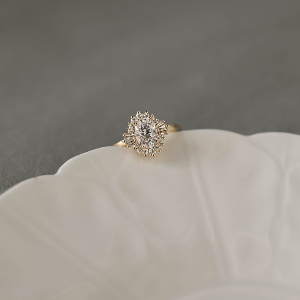 1.20CT Oval Moissanite Cluster Diamond Engagement Ring