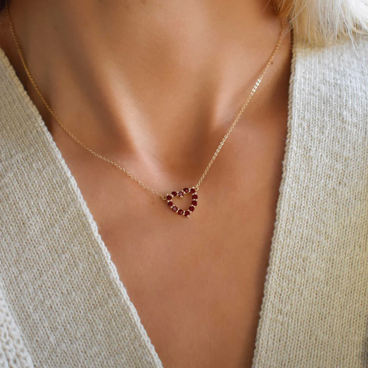 1.50 TCW Round Cut Open Heart Moissanite Necklace-January Birthstone