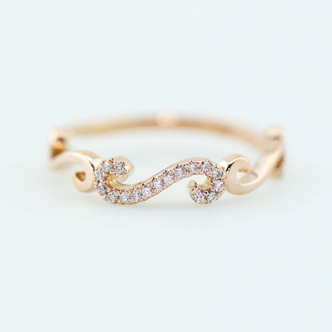 0.1CT Round S Shaped Moissanite Diamond Wedding Band In 18K Solid Gold