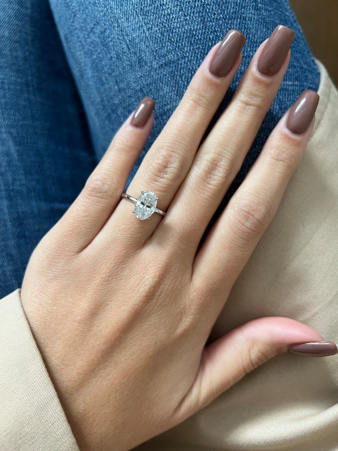 2.0 CT Oval Moissanite Solitaire Engagement Ring