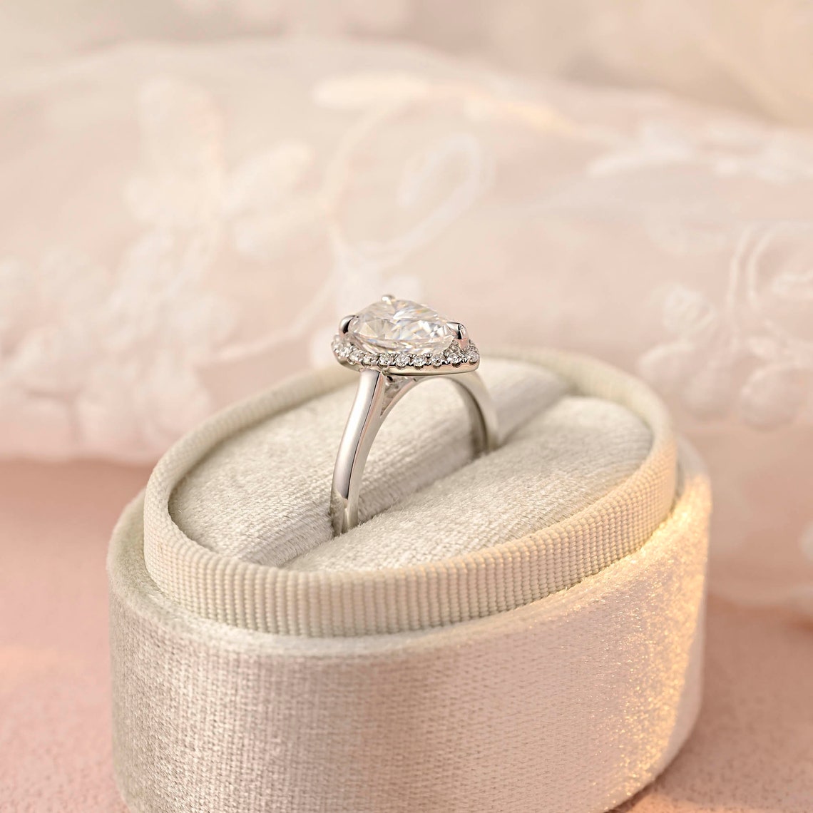 2.0 CT Pear Moissanite Halo Engagement Ring