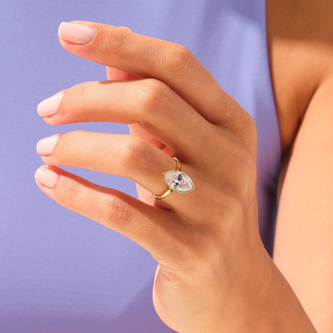 2.0 CT Marquise Moissanite Bezel Engagement Ring