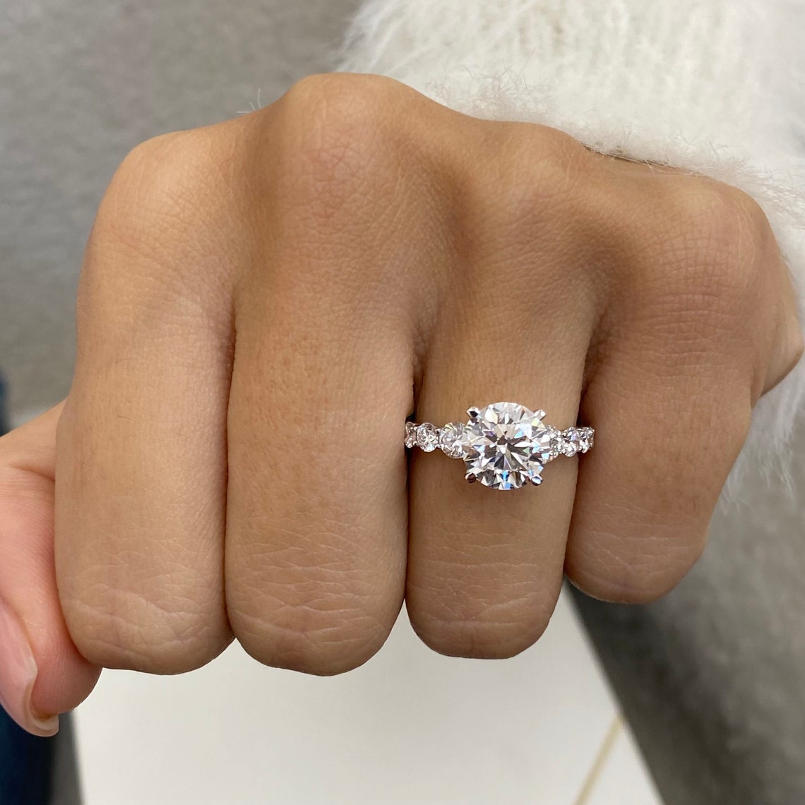 2.0 CT Round Moissanite Pave Setting Engagement Ring