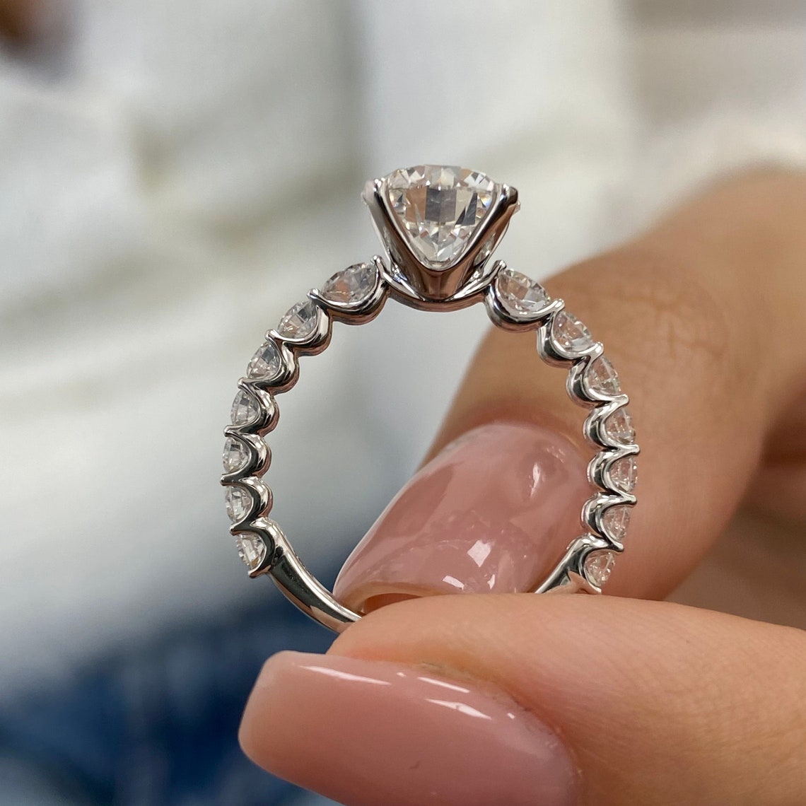 2.0 CT Round Moissanite Pave Setting Engagement Ring