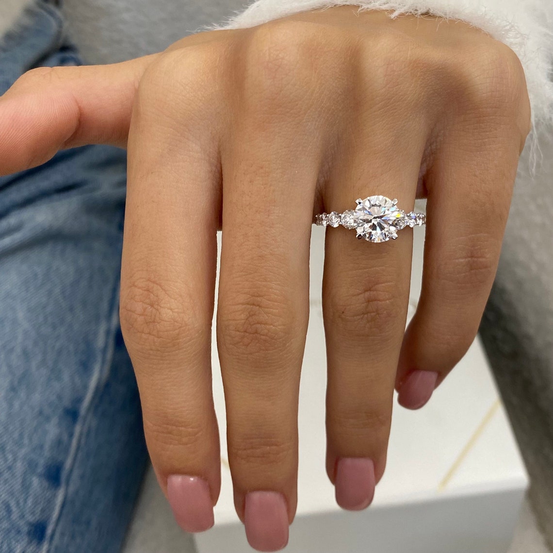 2.0 CT Round Moissanite Pave Setting Engagement Ring
