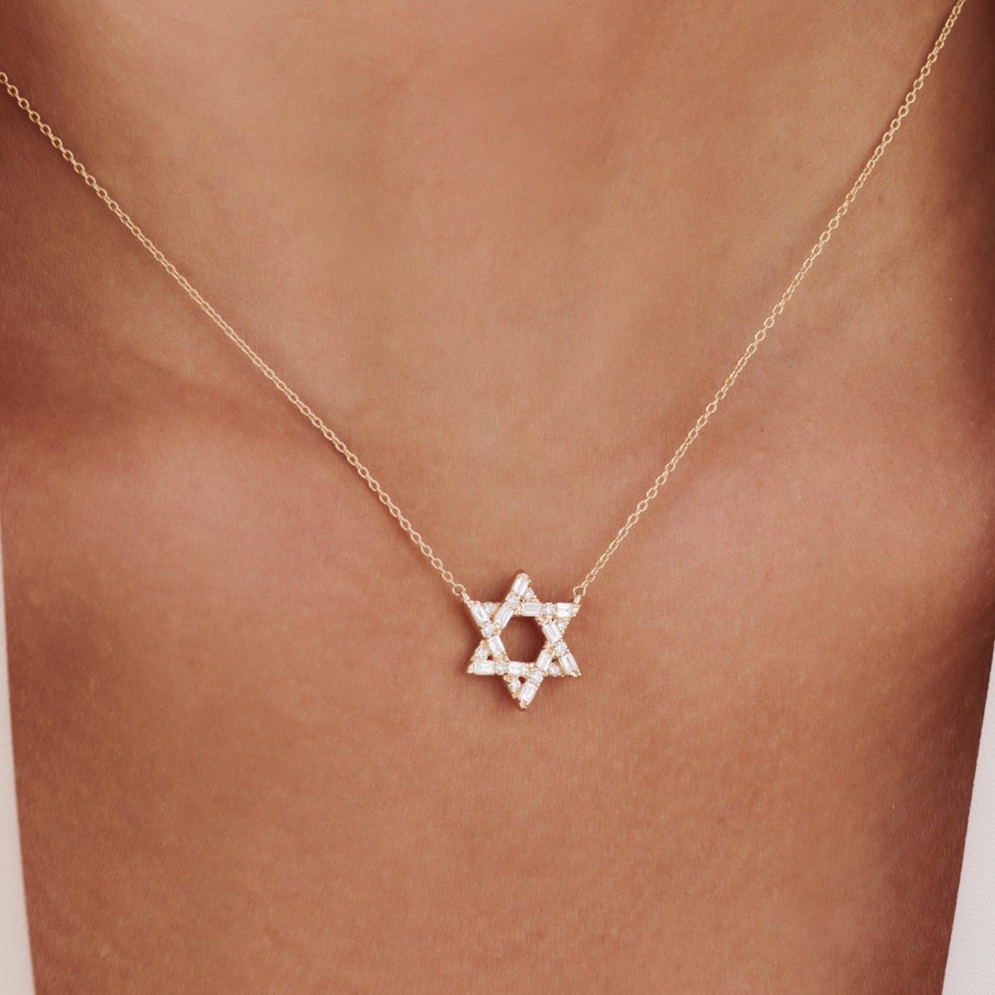 0.34 TCW Round Moissanite Star Necklace