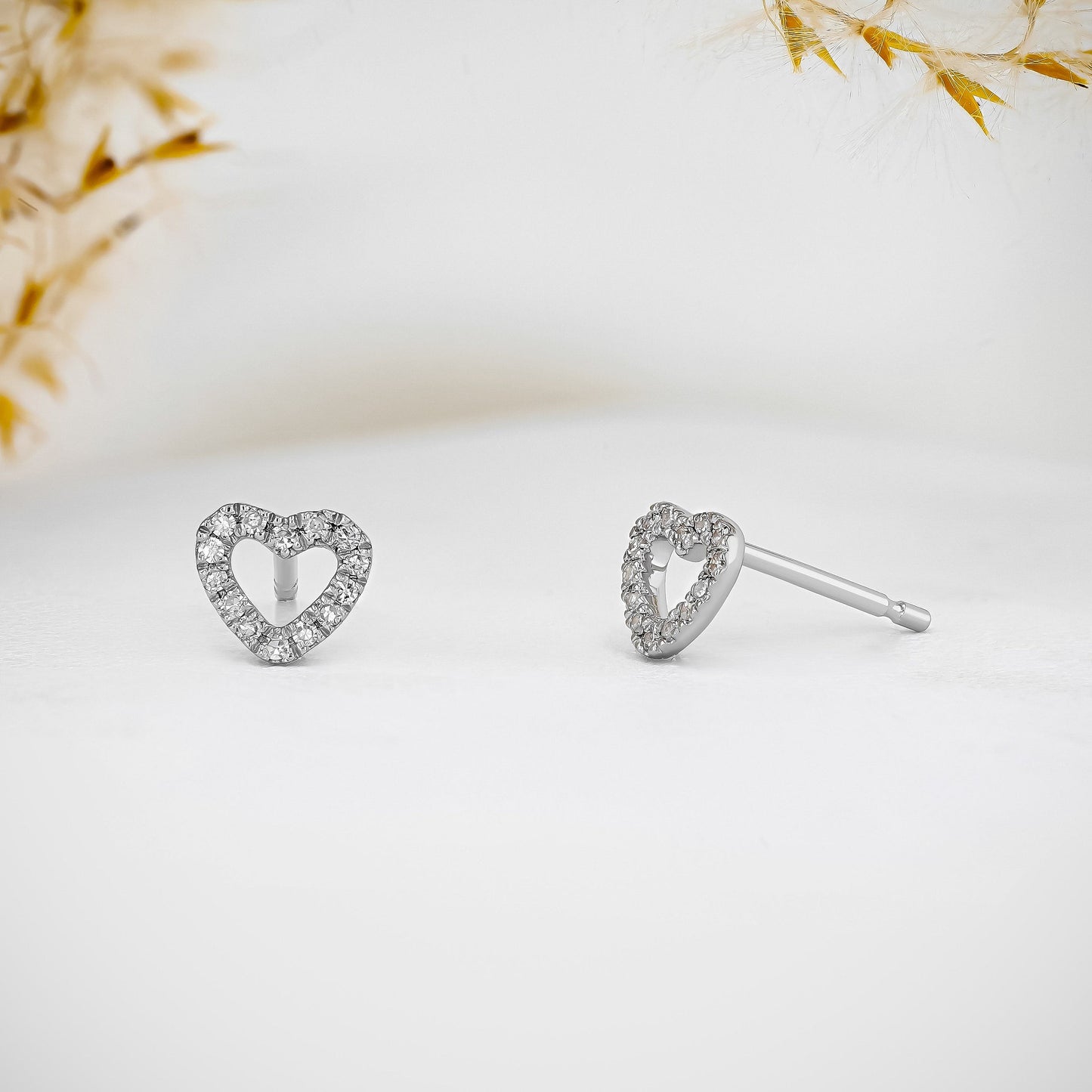 0.80 TCW Round Moissanite Diamond Stud Earrings