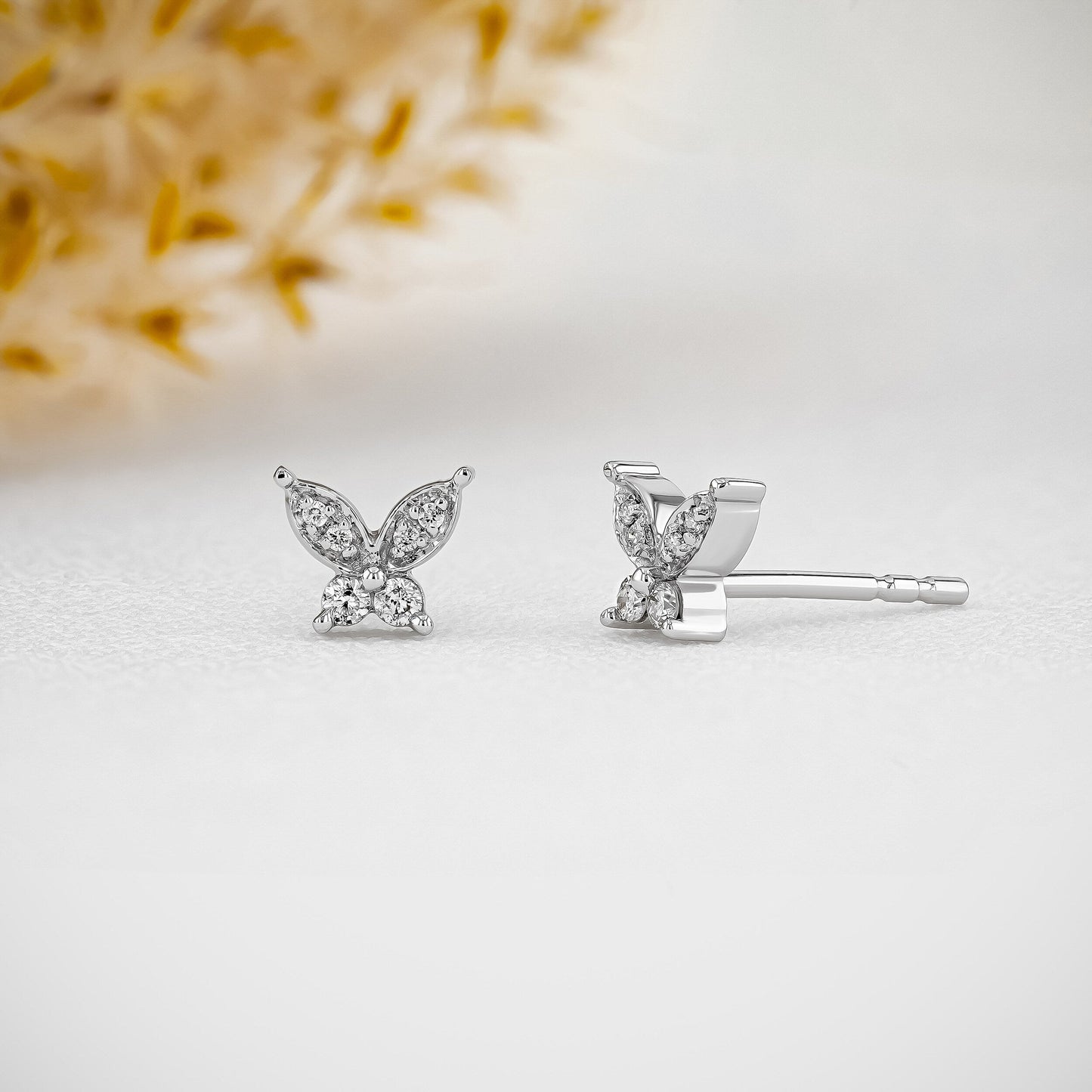 0.80 TCW Round Moissanite Diamond Stud Earrings