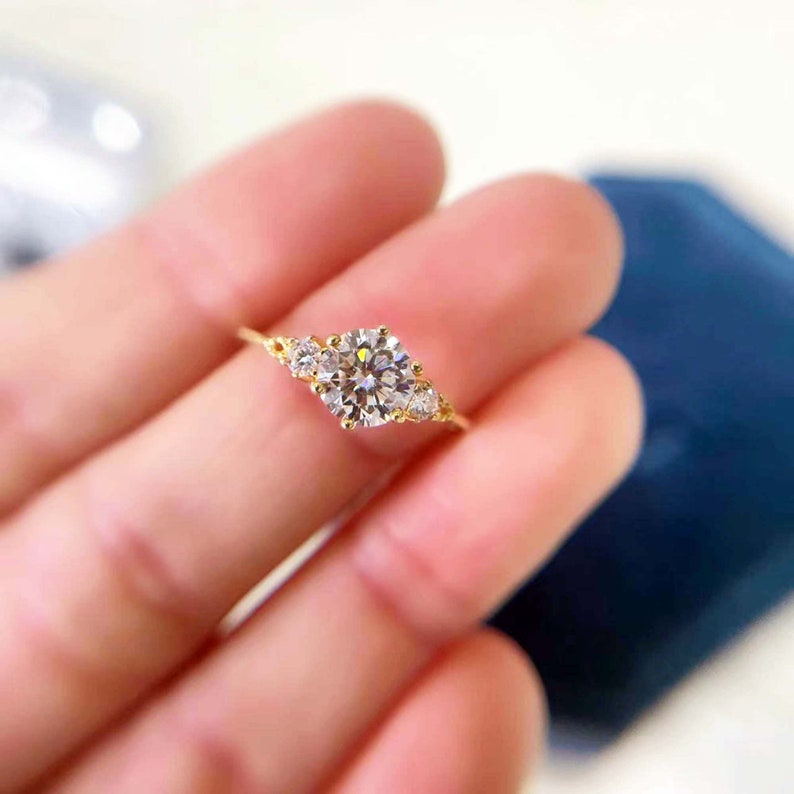 Round Brilliant Three Stone Moissanite Diamond Ring