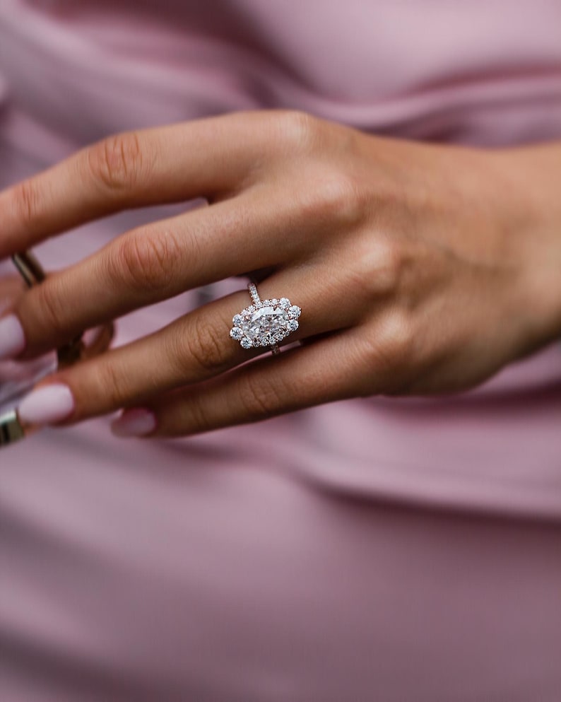 3.5ct Elongated Oval Cut Cluster Moissanite Diamond Engagement Ring For Women
