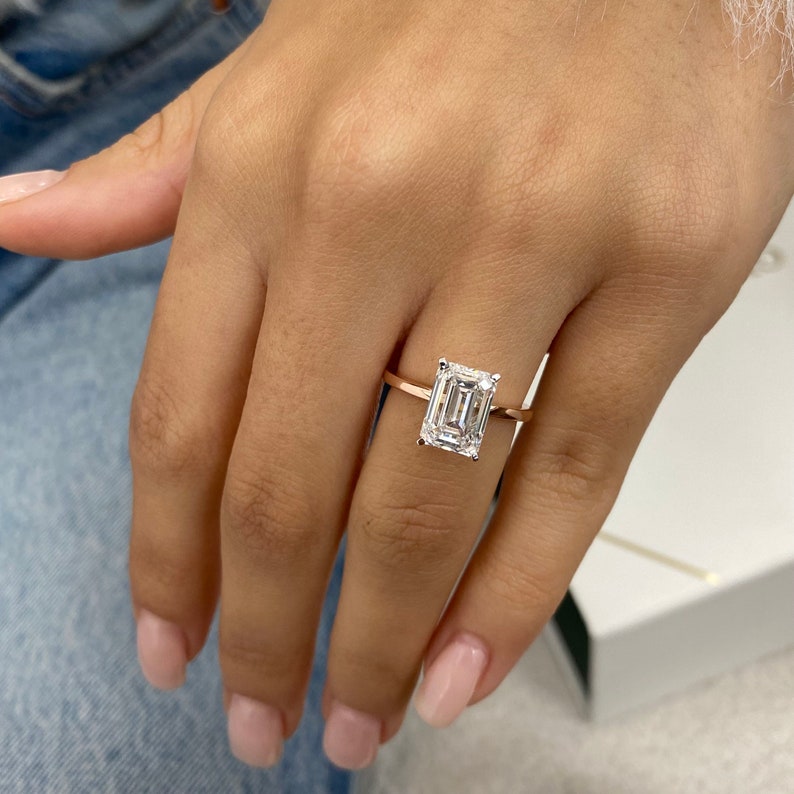 3.0 CT Emerald Moissanite Solitaire Two Tone Engagement Ring