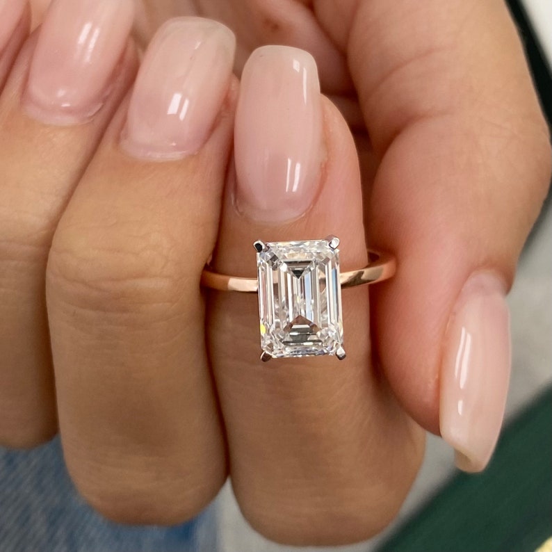 3.0 CT Emerald Moissanite Solitaire Two Tone Engagement Ring