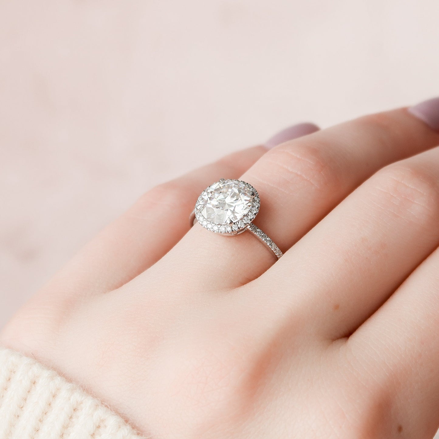 3.0CT Round Cut Halo Moissanite Diamond Pave Engagement Ring