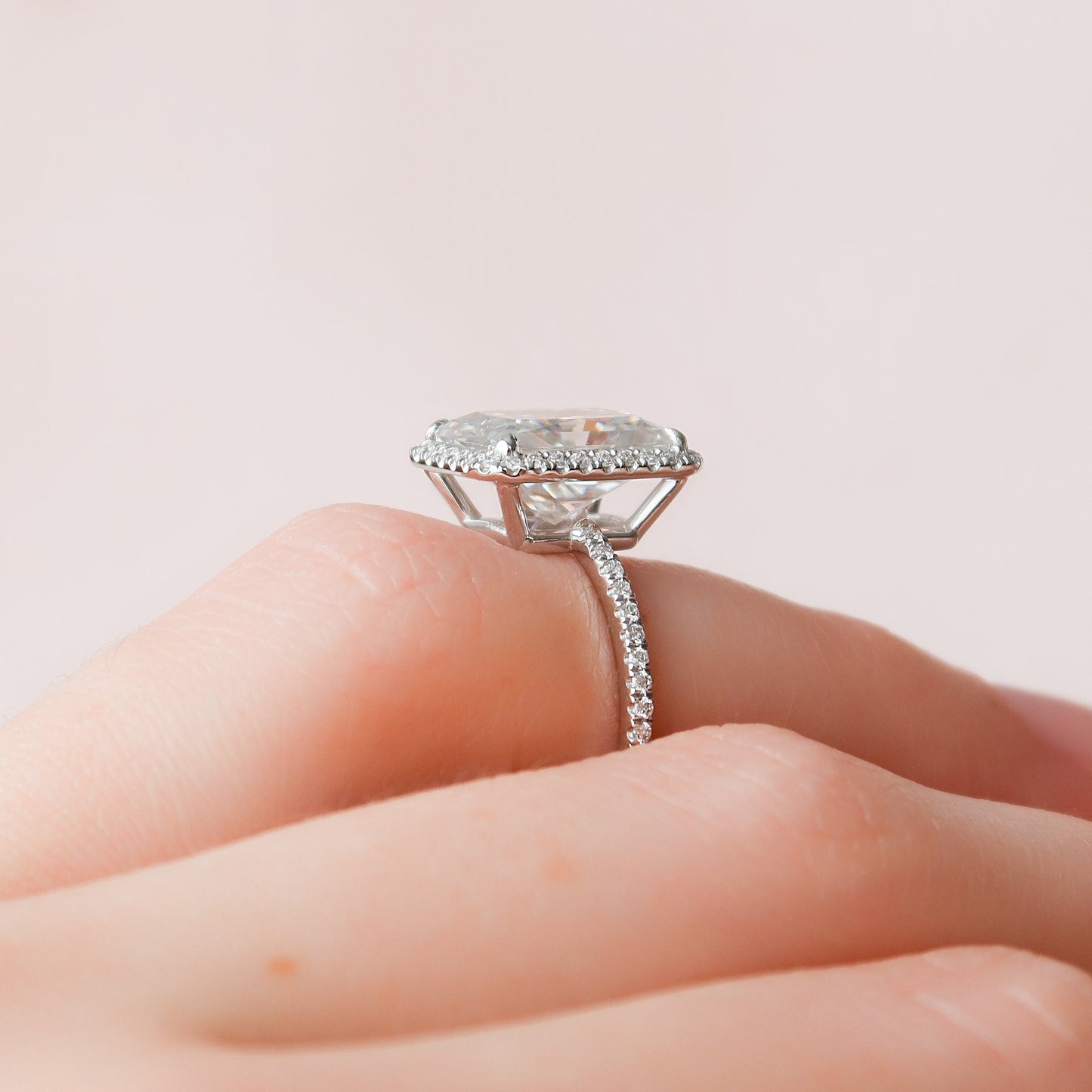 5.0CT Radiant Cut Halo Moissanite Diamond Pave Engagement Ring