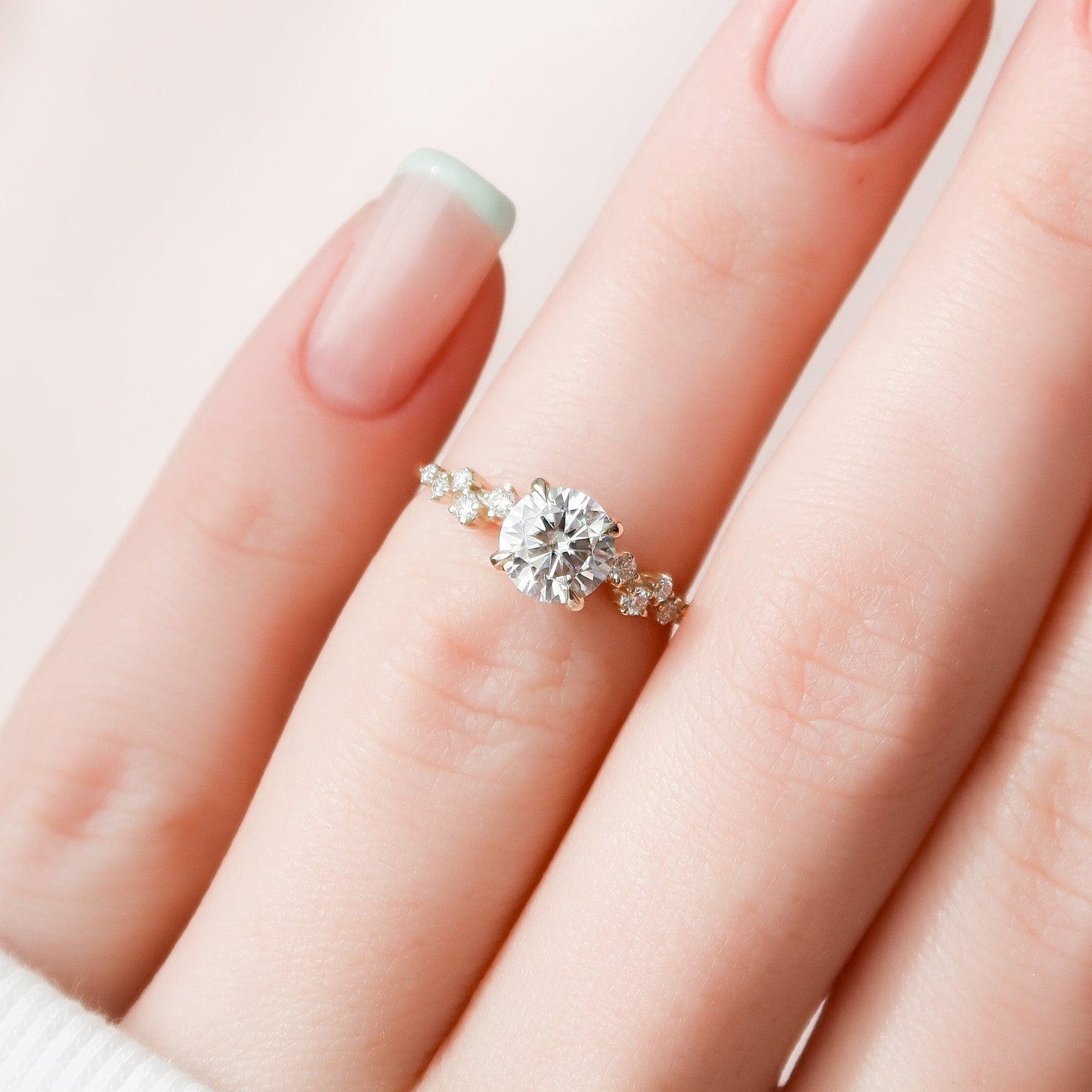 1.0CT Round Cut Cluster Moissanite Diamond Hidden Halo Engagement Ring