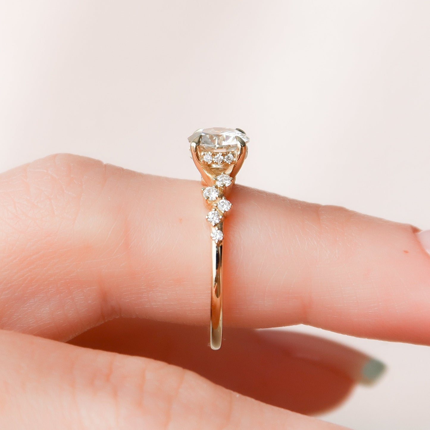 1.0CT Round Cut Cluster Moissanite Diamond Hidden Halo Engagement Ring