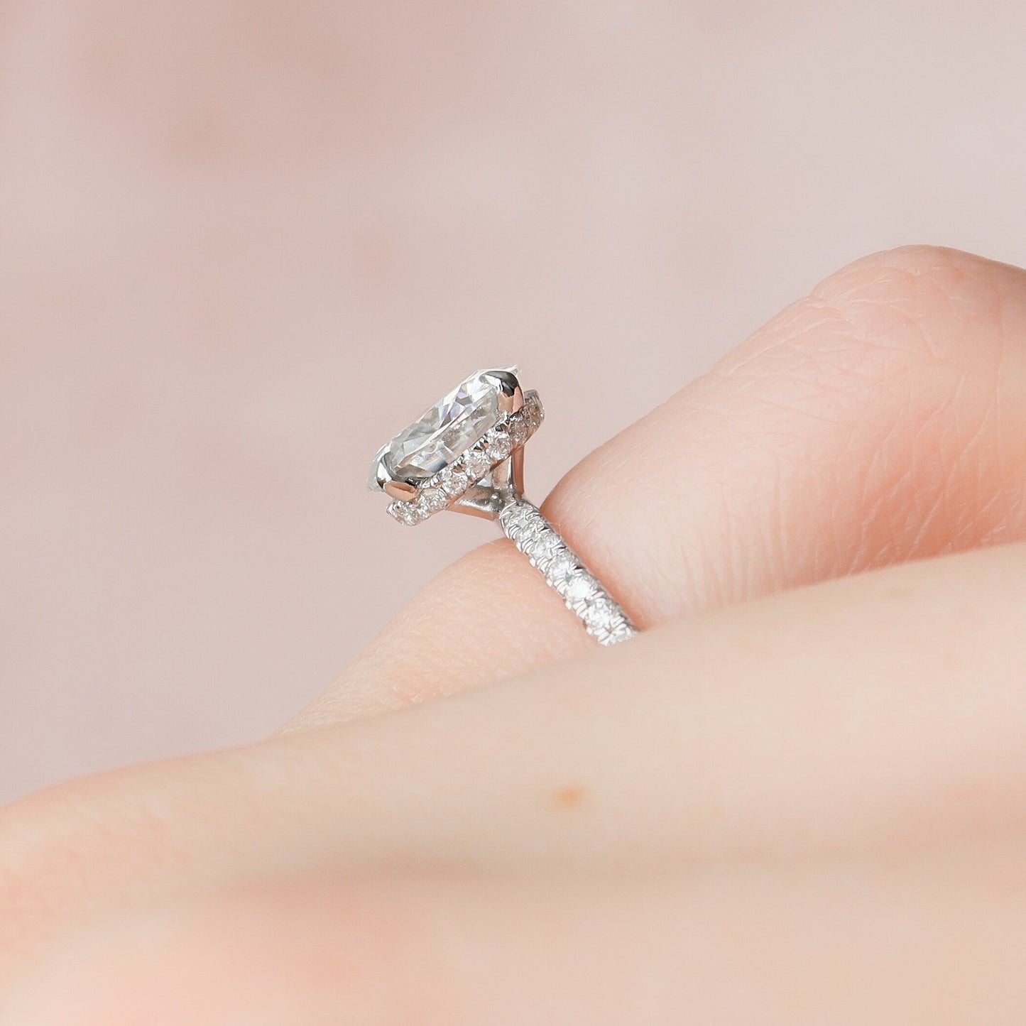 2.0CT Round Cut Hidden Halo Moissanite Engagement Ring