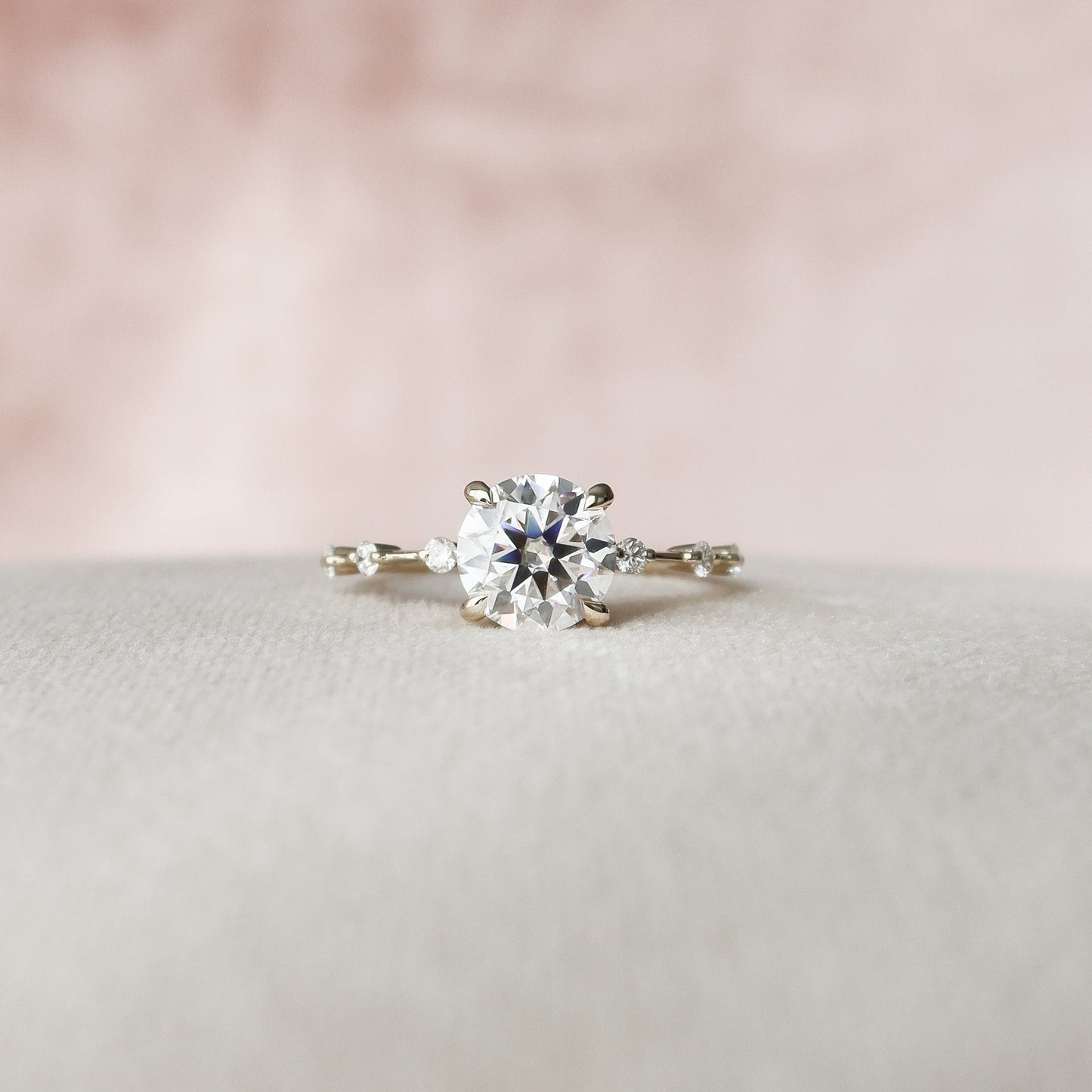 2.0CT Round Cut Moissanite Hidden Halo Engagement Ring