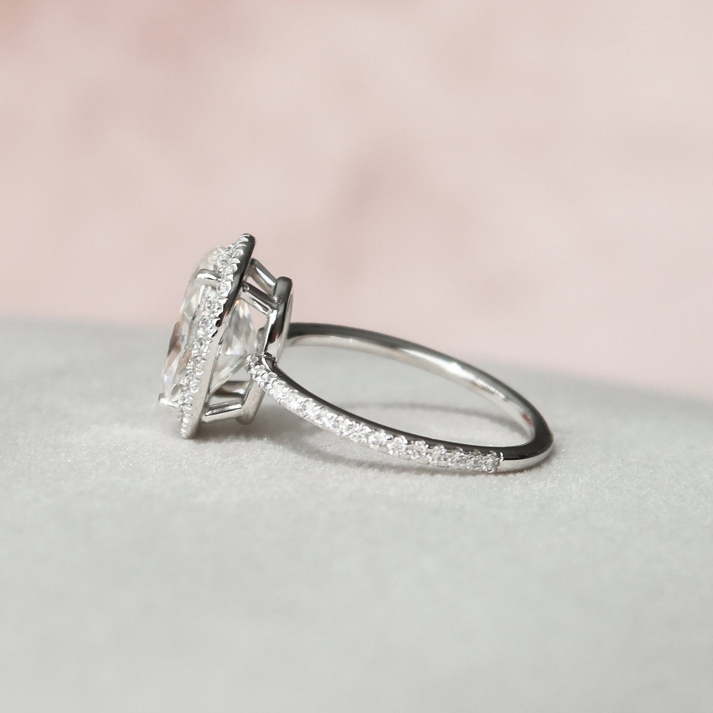 2.50CT Oval Cut Halo Moissanite Diamond Engagement Ring
