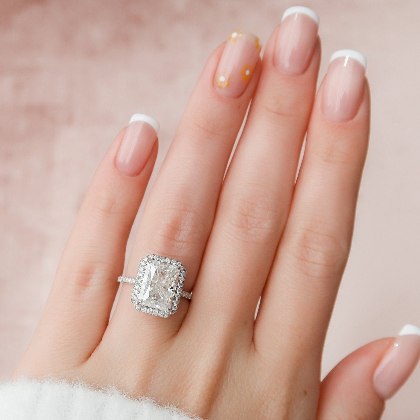 5.0CT Radiant Cut Halo Moissanite Diamond Pave Engagement Ring
