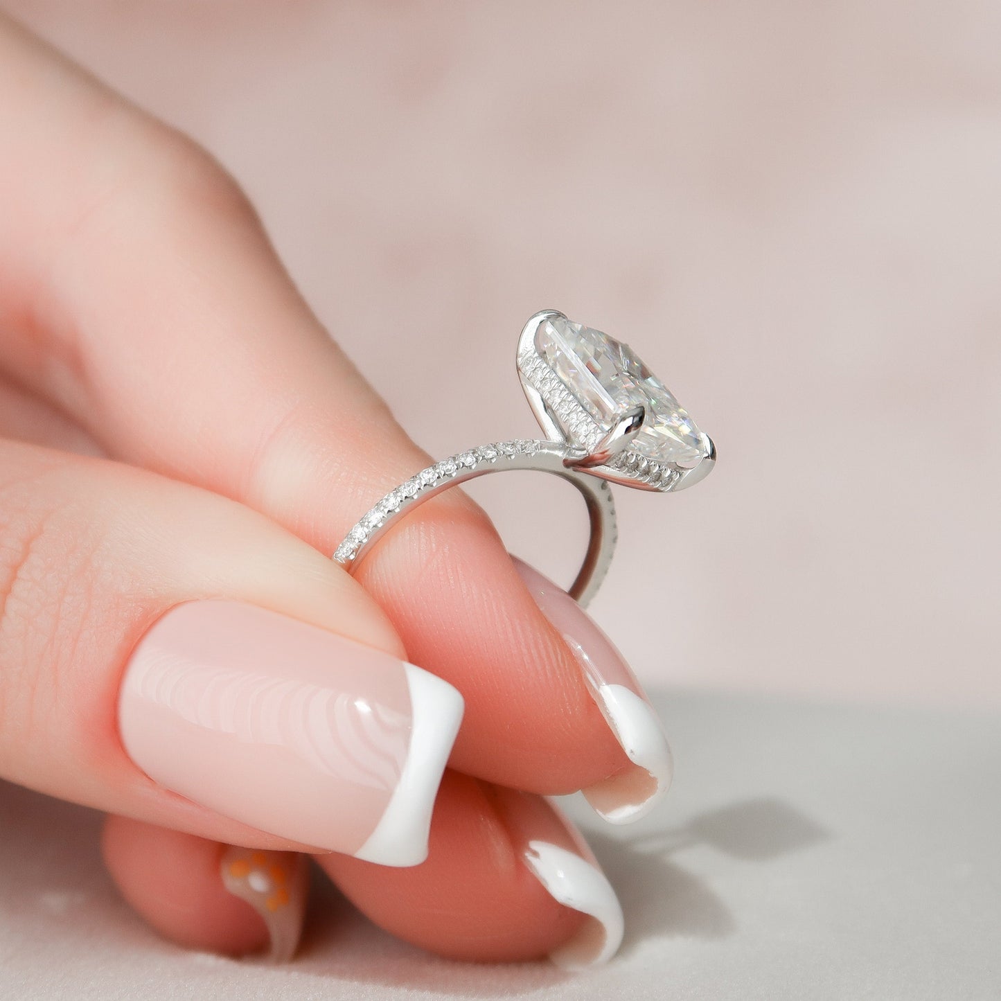 4.50СT Radiant Cut Moissanite Hidden Halo Diamond Engagement Ring