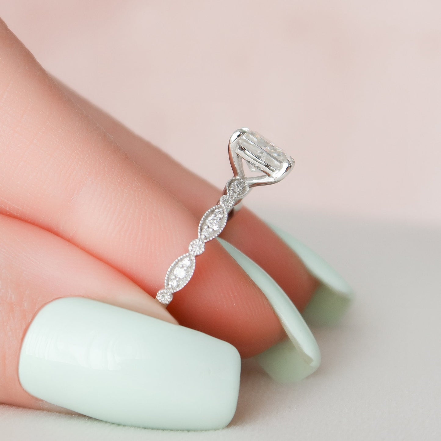 1.0CT Radiant Cut Moissanite Unique Diamond Engagement Ring