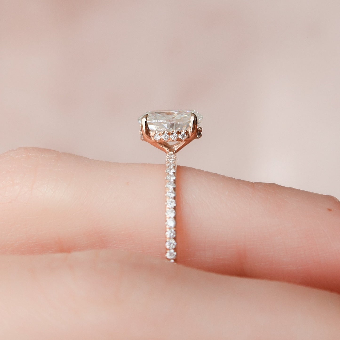 1.0CT Oval Cut Moissanite Hidden Halo Diamond Engagement Ring