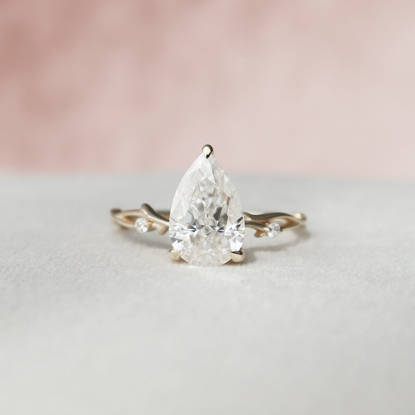 2.0CT Pear Cut Nature Inspired Moissanite Engagement Ring