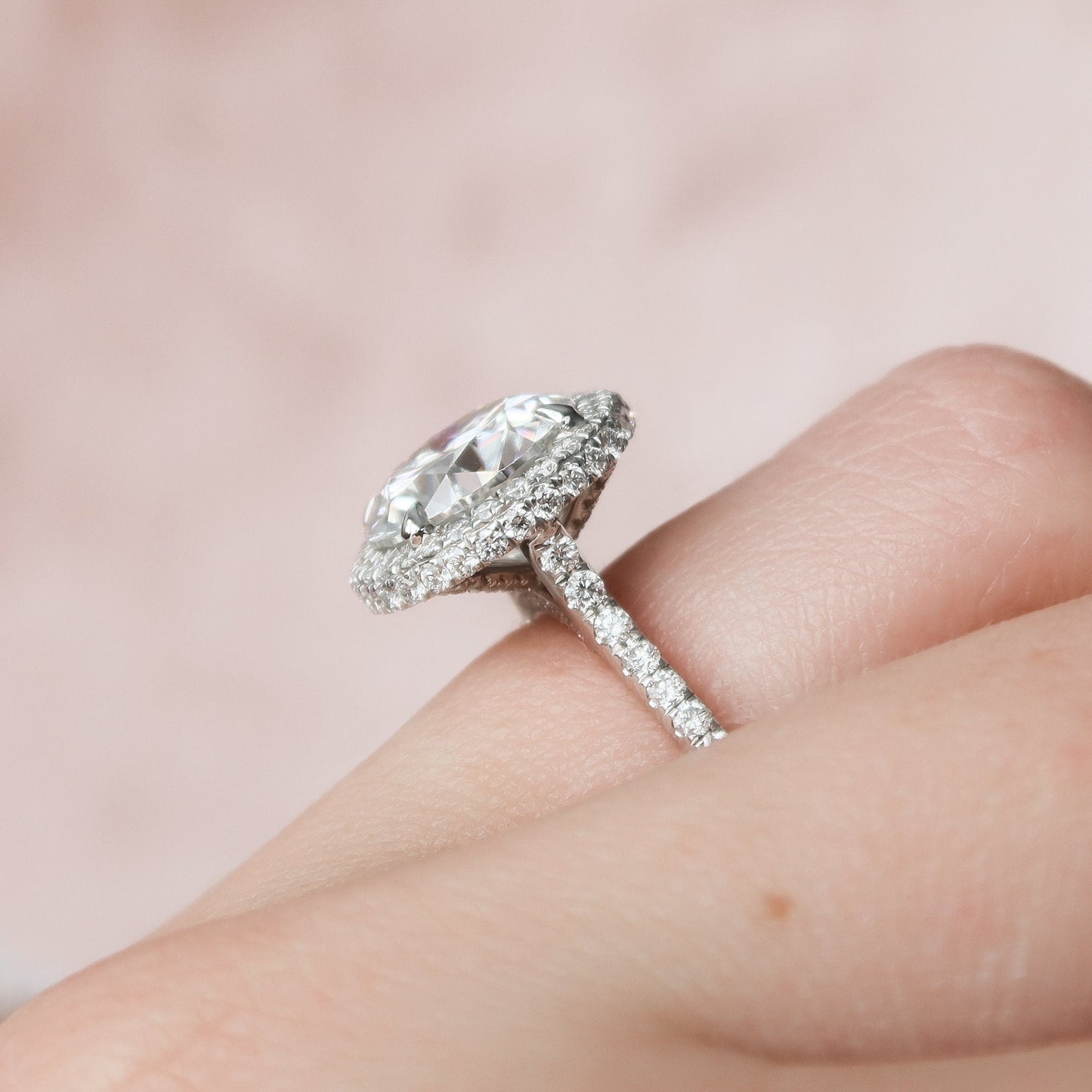 3.50CT Round Cut Halo Moissanite Diamond Pave Engagement Ring