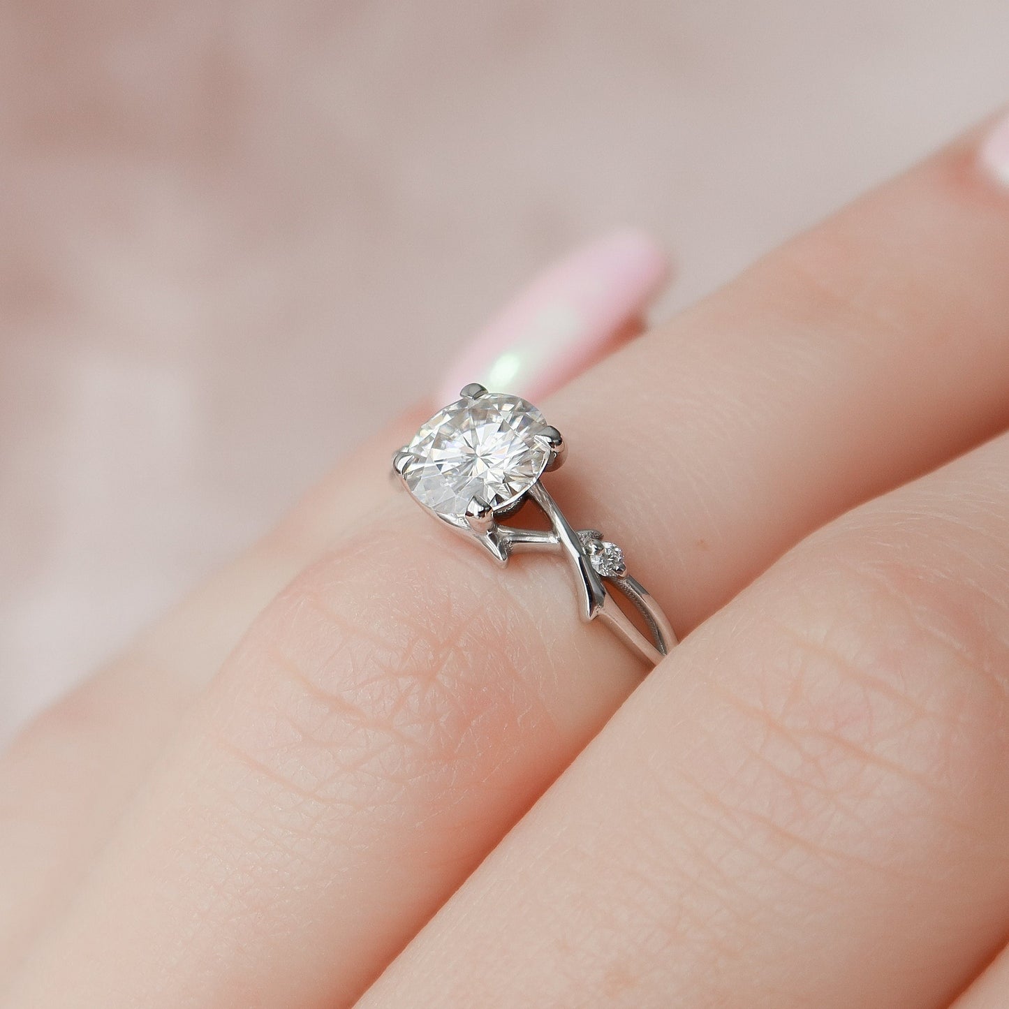 1.0CT Round Cut Branches Style Moissanite Diamond Engagement Ring