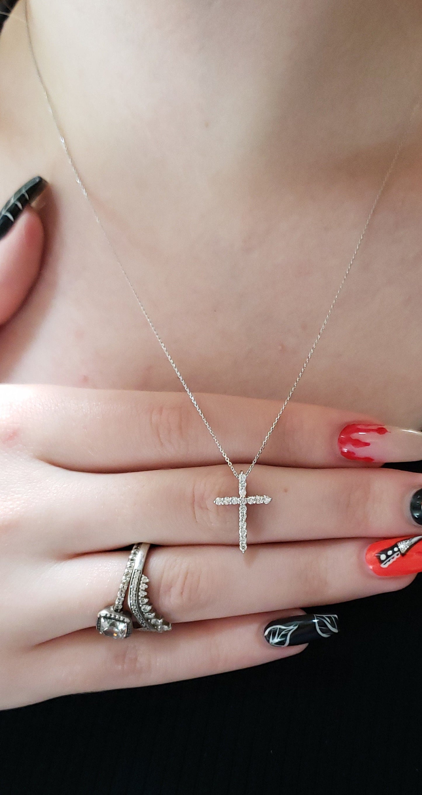 4TCW Cross Moissanite Diamond Necklace for Women