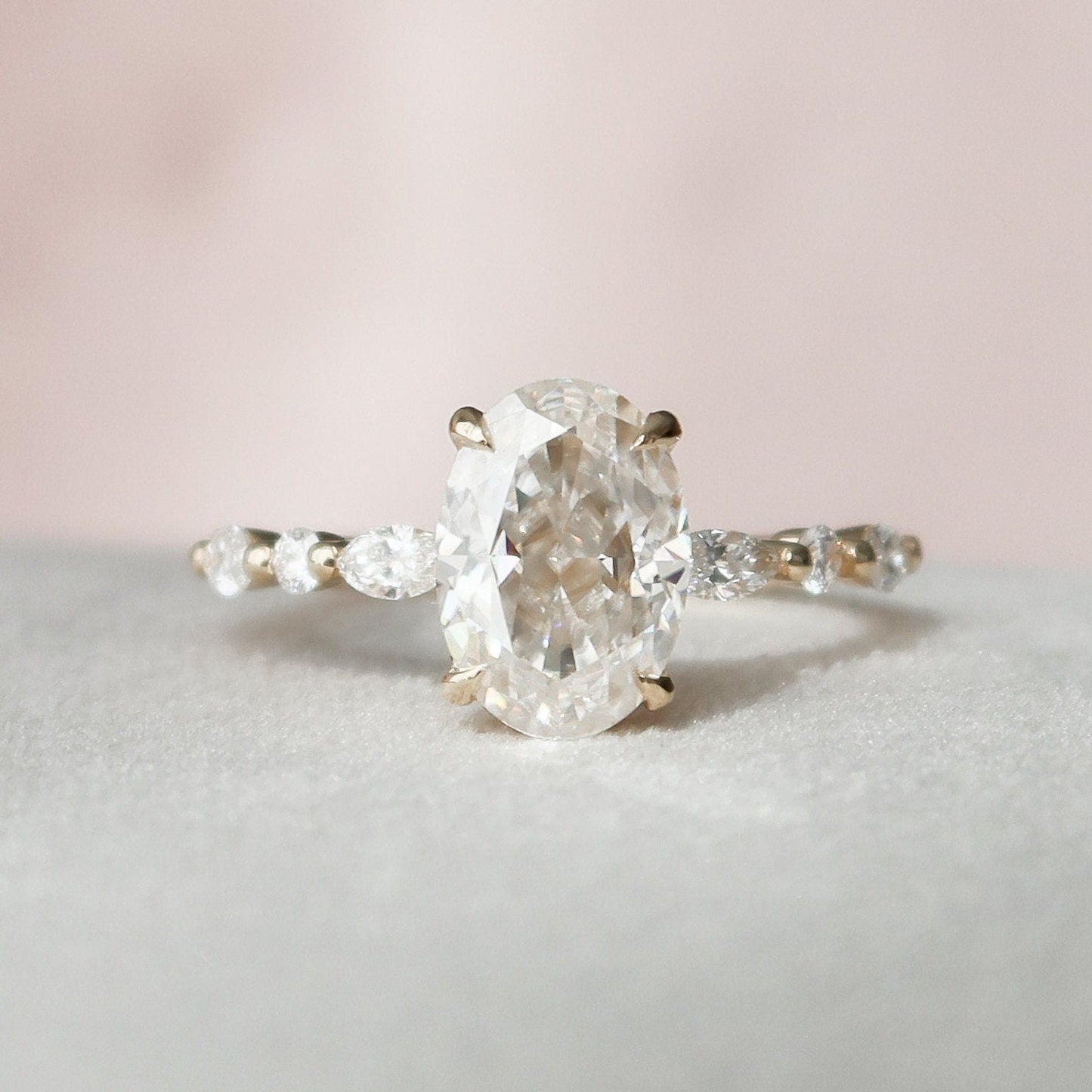 2.0CT-4.0CT Oval Cut Moissanite Hidden Halo Engagement Ring