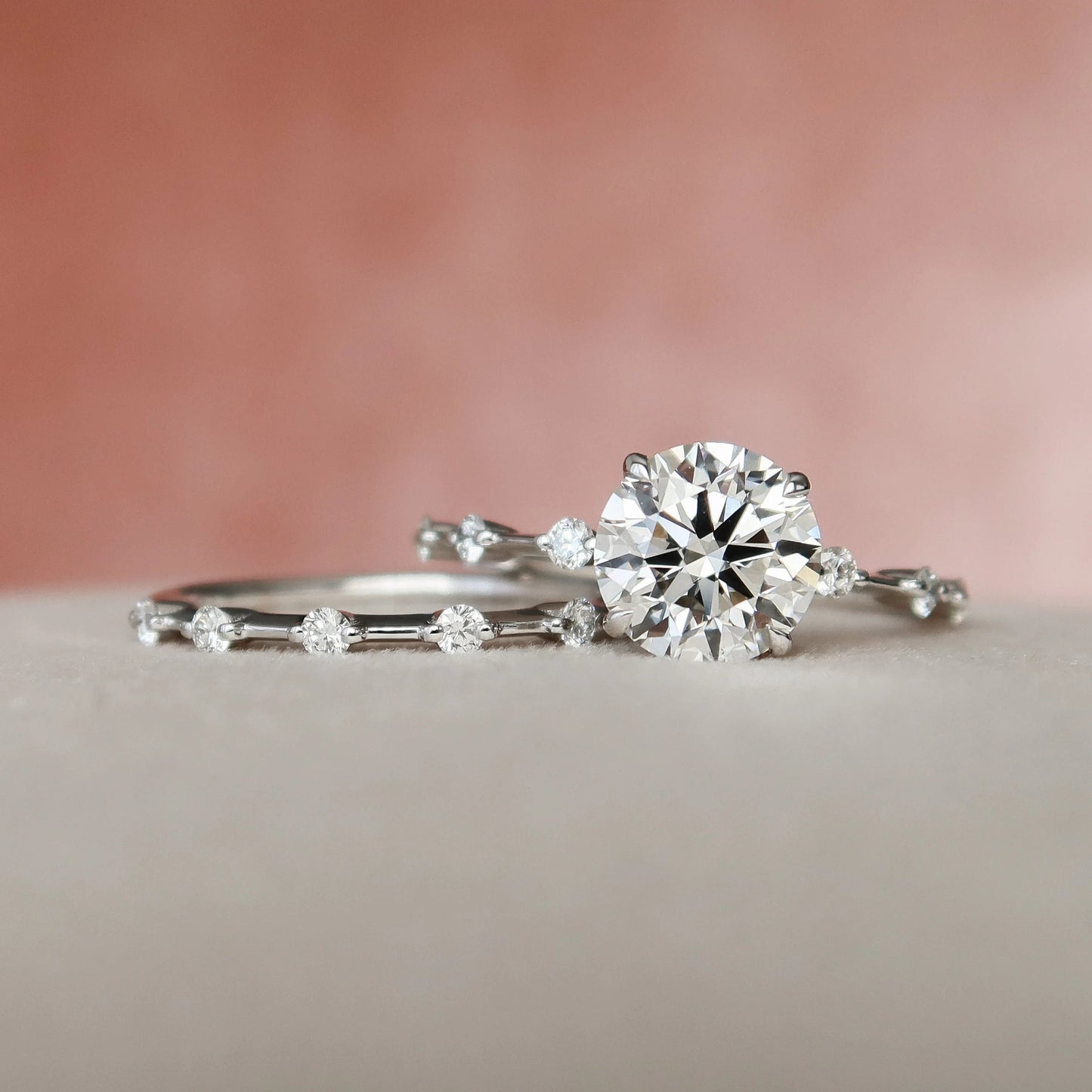 2.0CT Round Brilliant Cut Moissanite Halo Bridal Engagement Ring Set