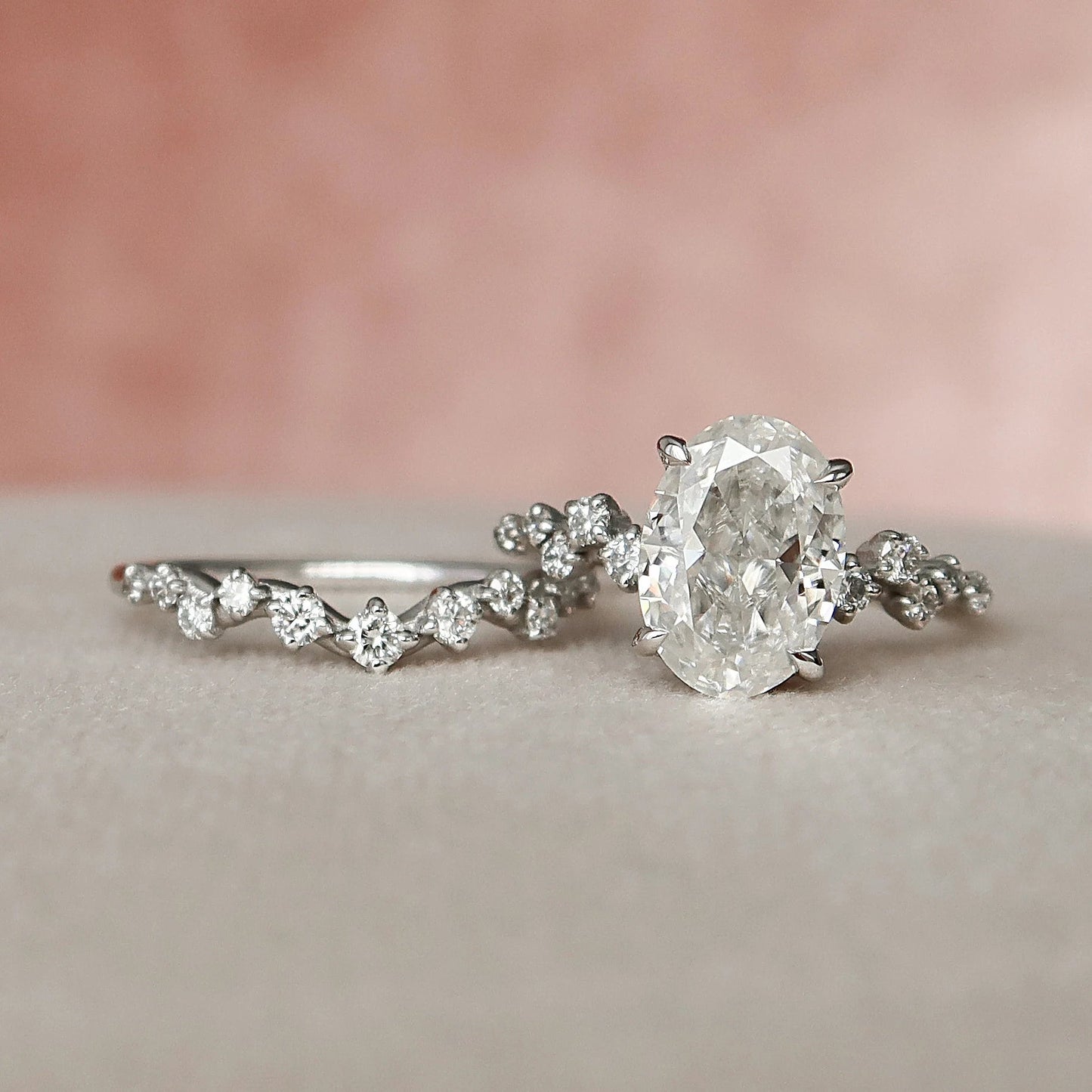2.0CT Oval Cut Moissanite Halo Bridal Engagement Ring Set