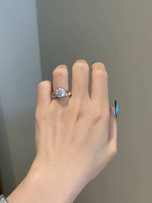 2.50ct Round Cut Bezel Solitaire Moissanite Diamond Engagement Ring