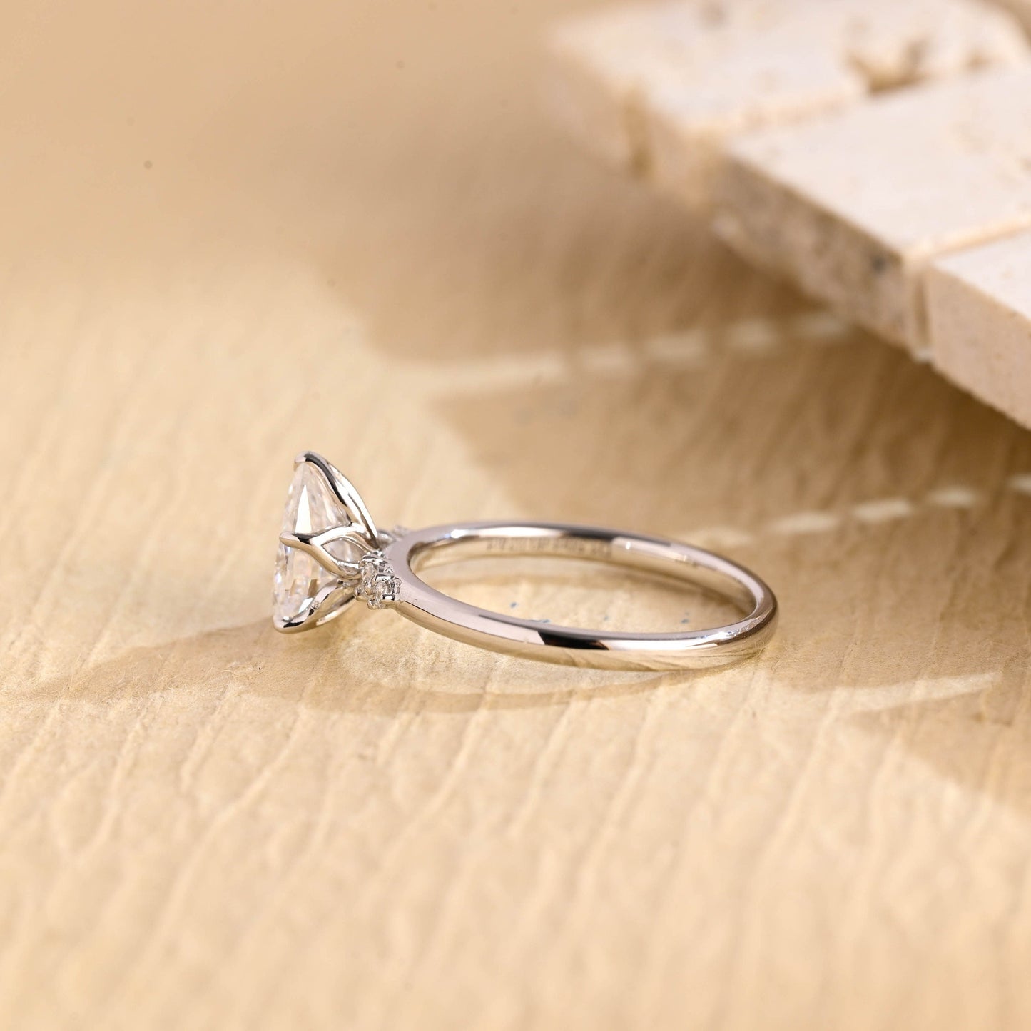 1.0CT Pear Diamond Cluster Moissanite Engagement Ring