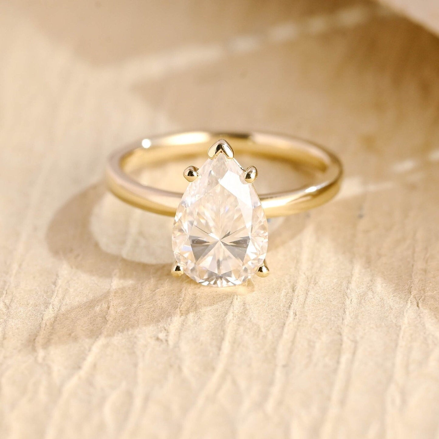 2.0 CT Pear Diamond Solitaire Moissanite Engagement Ring