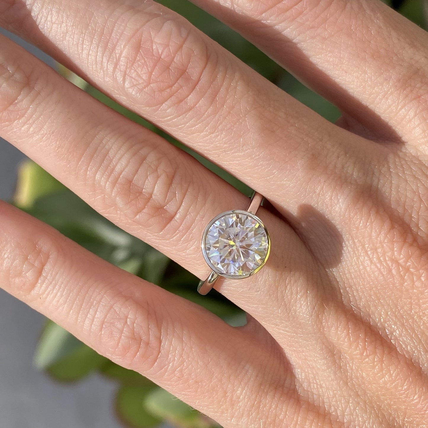 3.5CT Round Brilliant Diamond Bezel Moissanite Engagement Ring